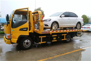 尤溪附近拖车救援24小时服务热线
